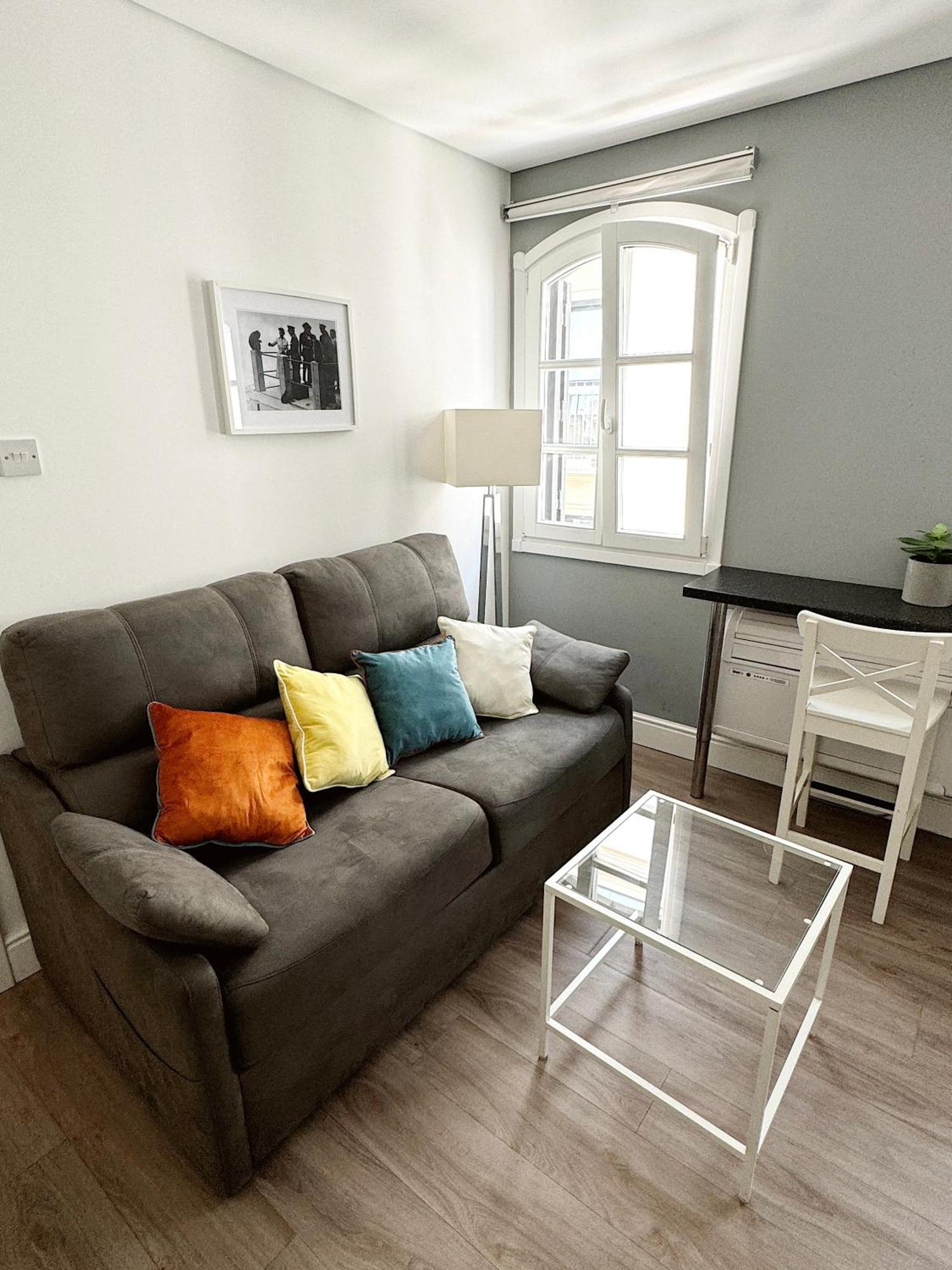 Fabulous City Centre Apartment - Grand Central House Gibraltar Exterior photo